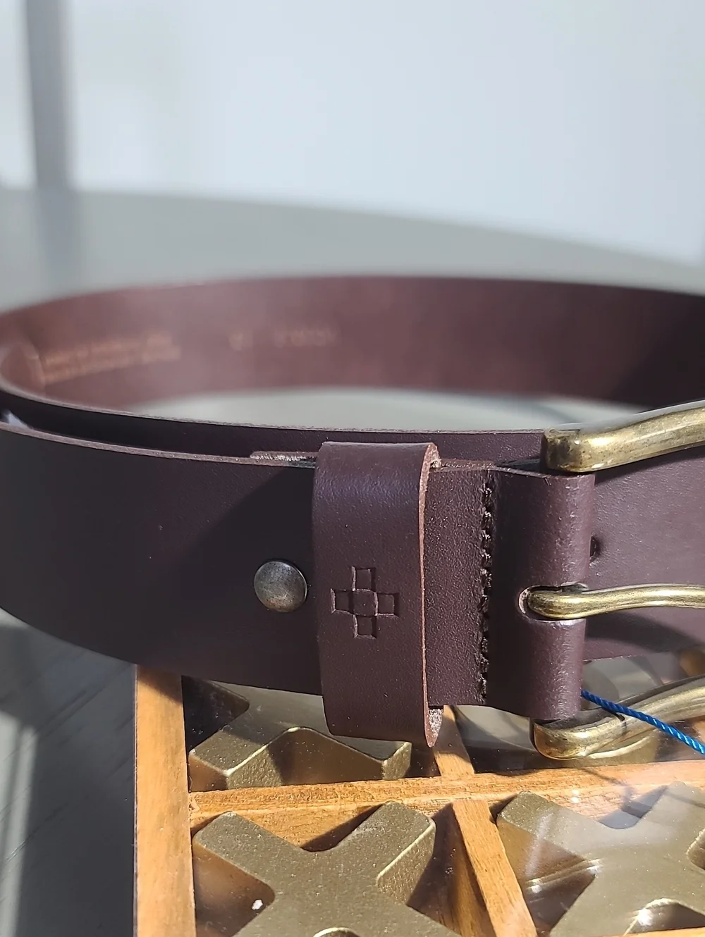 Vince Camuto Men's Genuine Leather Brown Belt with Brass Buckle